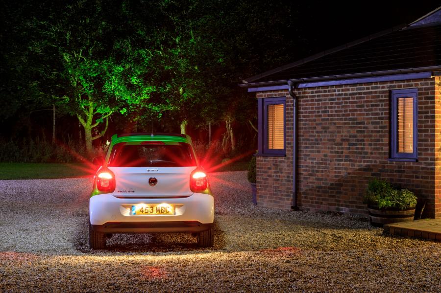  Smart ForFour Prime Electric Drive (W453) 2017 года  (UK) (фото 11 из 23)